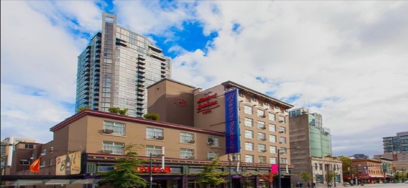 Howard Johnson By Wyndham Vancouver Downtown Bagian luar foto