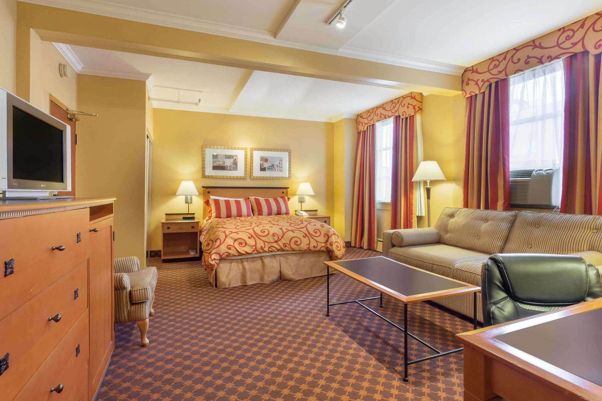 Howard Johnson By Wyndham Vancouver Downtown Bagian luar foto